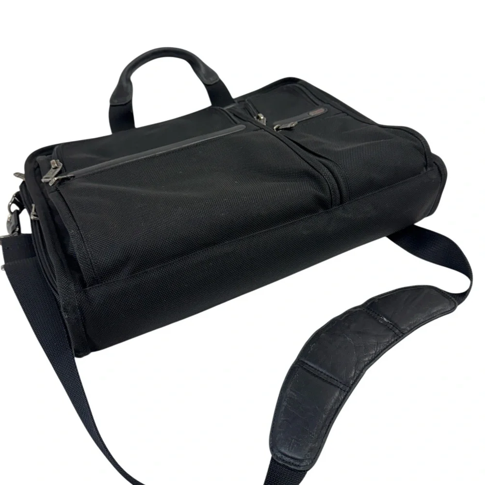 TUMI Laptop/Briefcase With Multiple Pockets & Padded Compartment Black Nylon